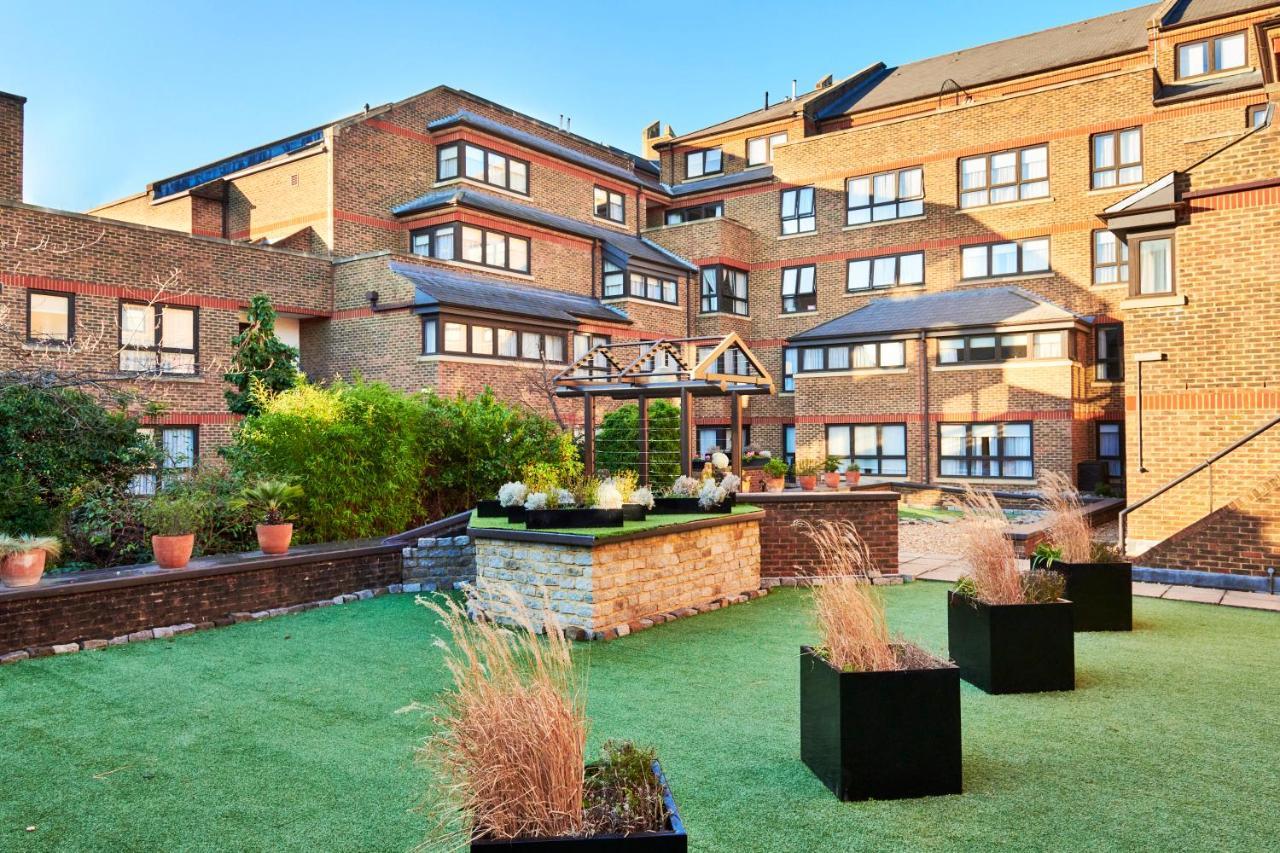 Monarch House - Serviced Apartments - Kensington London Ngoại thất bức ảnh