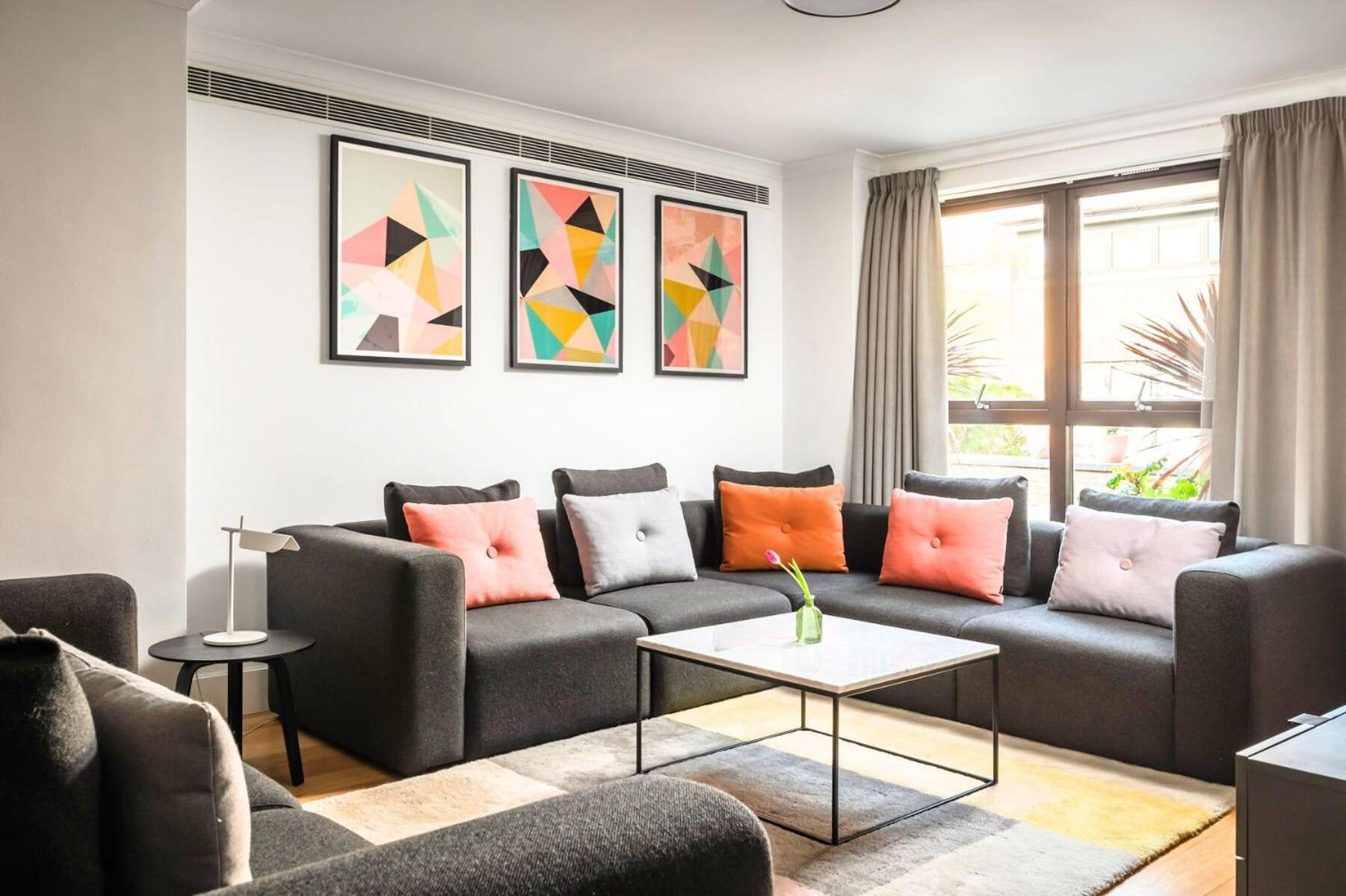 Monarch House - Serviced Apartments - Kensington London Ngoại thất bức ảnh