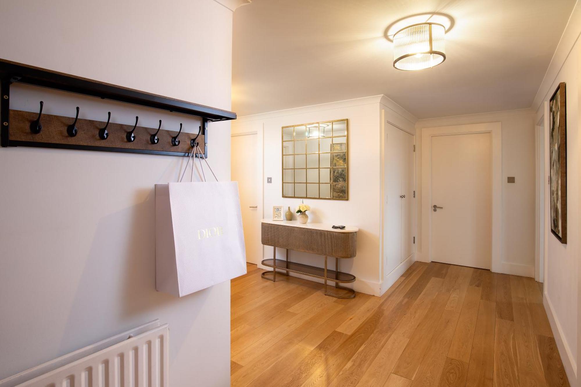 Monarch House - Serviced Apartments - Kensington London Ngoại thất bức ảnh