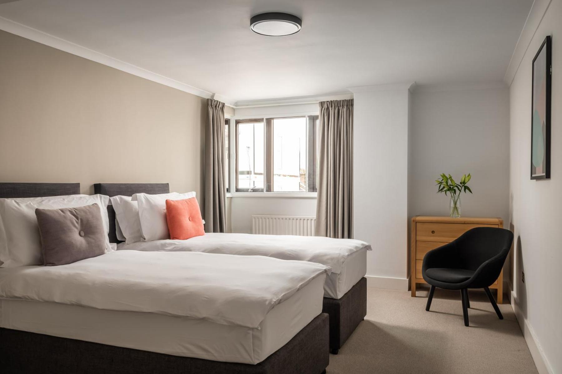 Monarch House - Serviced Apartments - Kensington London Ngoại thất bức ảnh