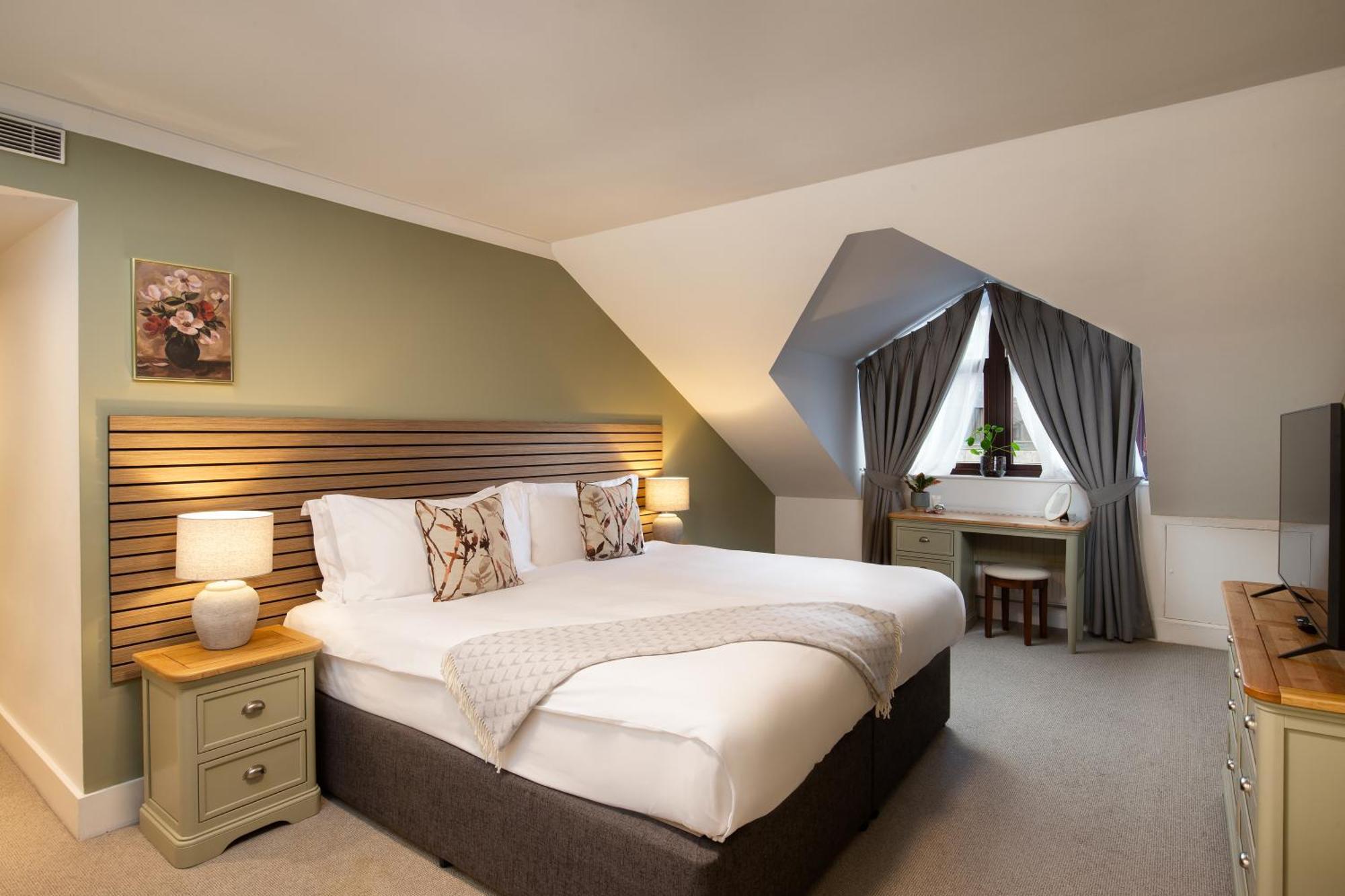 Monarch House - Serviced Apartments - Kensington London Ngoại thất bức ảnh