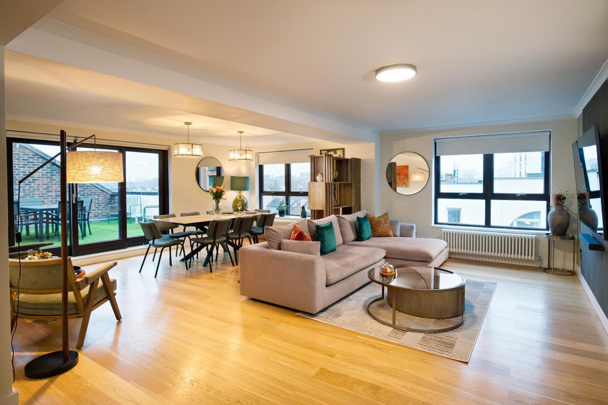 Monarch House - Serviced Apartments - Kensington London Ngoại thất bức ảnh