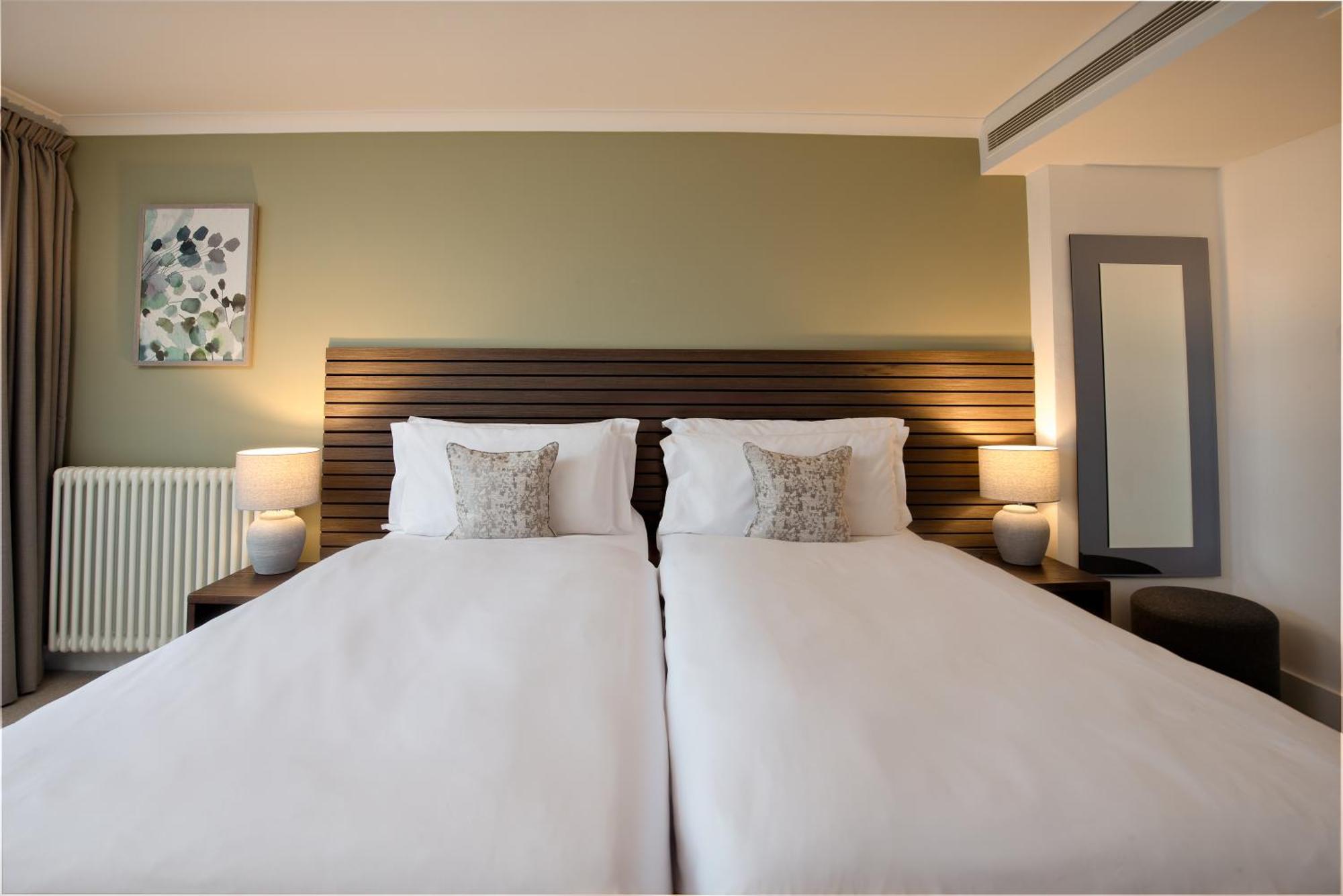 Monarch House - Serviced Apartments - Kensington London Ngoại thất bức ảnh